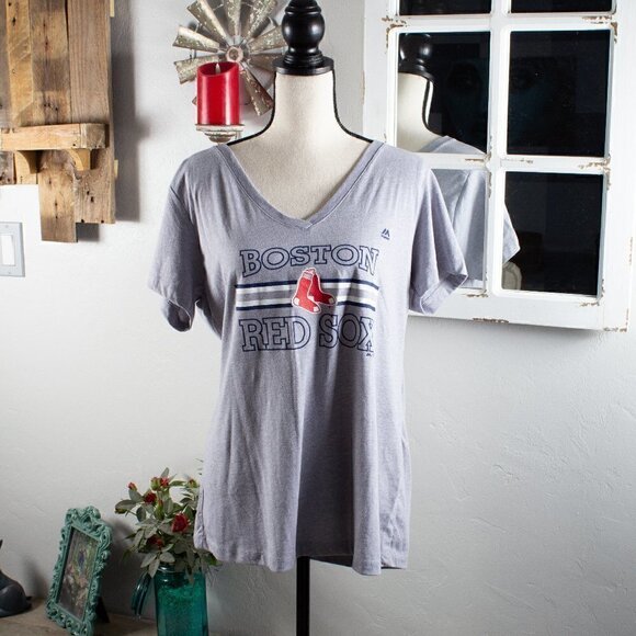 Red Sox V Neck Ladies Shirt , XXL RUNS SMALLER LIKE A LARGE, NWT - Picture 1 of 4